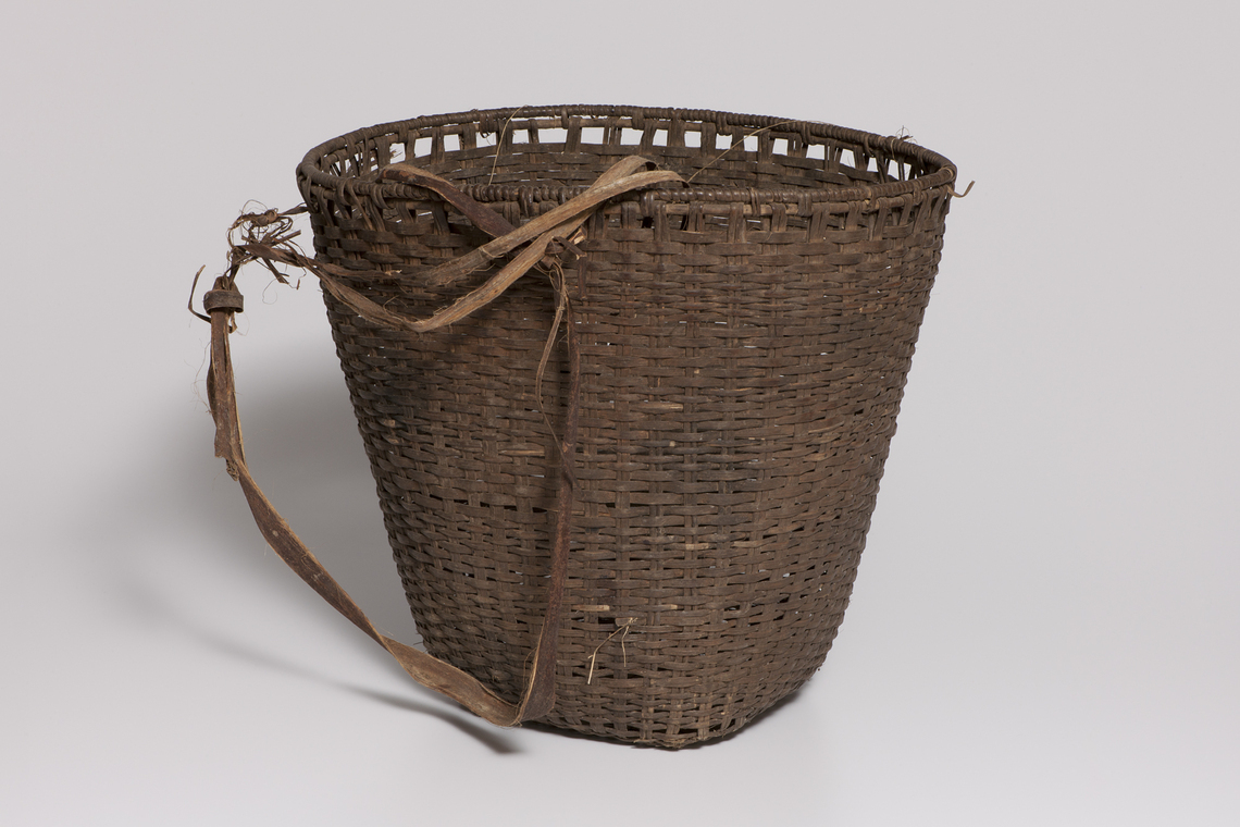 large-basket-with-strap